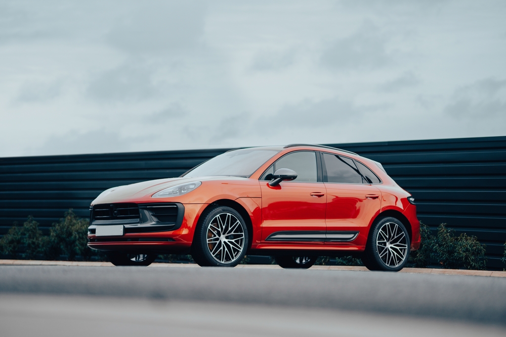 luxury suv financing canada
